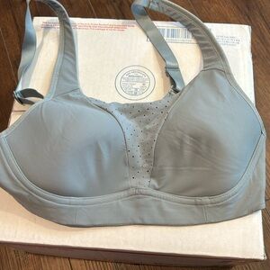 Bra